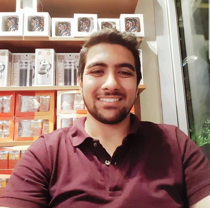 Kızlar oje süren/ Erkekler sakalınızı kesen biri olsun ister miydiniz hayatınızda?