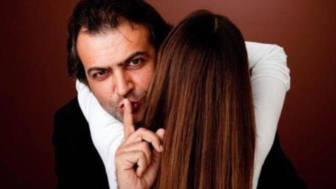 Evli erkek sevgilisi için karısından ayrılır mı?