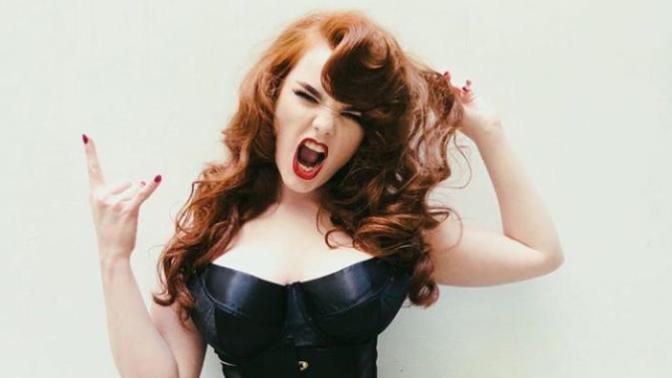 Porno kadını aşağılamak dışında ne yapıyor?