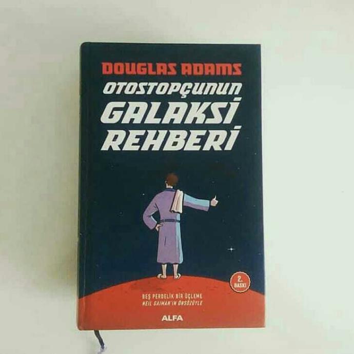 Otostopçunun Galaksi Rehberi (Douglas Adams) Okudunuz mu?
