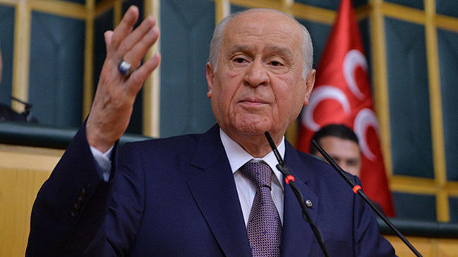 Partneriniz sevişirken üzerindeki kıyafetlerini yırtmanızı istese veya o sizinkini yırtmak istese yapar mısınız?