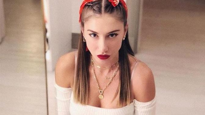 Şeyma Subaşı 'nın kredi kartı borcu aylık 750.000 TL imiş.. Eşiniz her ay yüksek miktarda harcama yapsa, ondan boşanır mısınız?