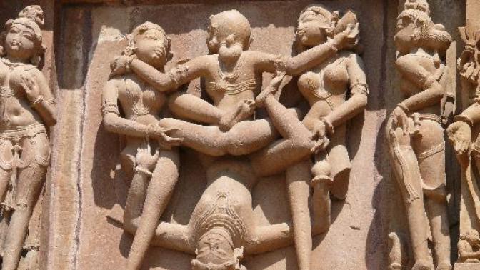 Adını dağlara yazdım, aşkını tapınaklara kazıdım. Khajuraho tapınakları hakkında ne düşünüyorsunuz?