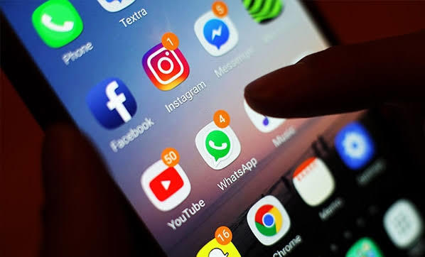 Sosyal medyada neden fotoğraf paylaşıyorsunuz?