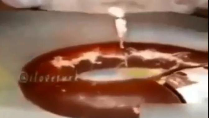 Doğum gününüzde sucuk alınsa size ne yapardınız?