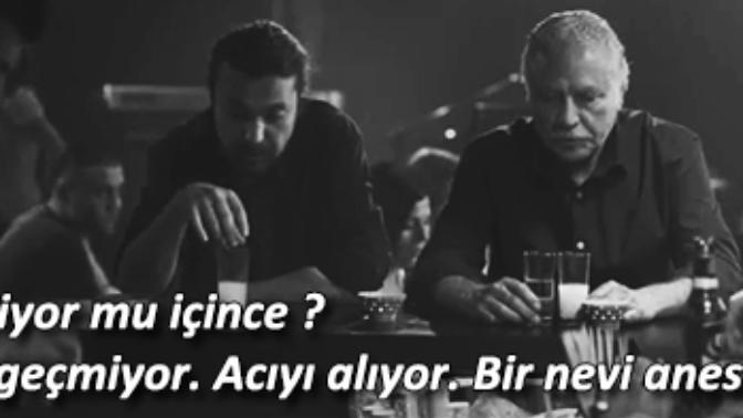 Halil Sezai'nin şarkıları çok samimi ve yürekten gelmiyor mu?