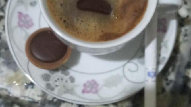 Kahveme eşlik etmek isteyen var mı 😋 ?