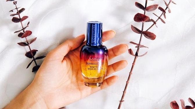Cilt bakımı mı onarıcı serum mu?