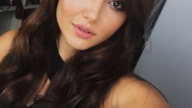 Kızlar, hande erçel çok güzel değil mi?