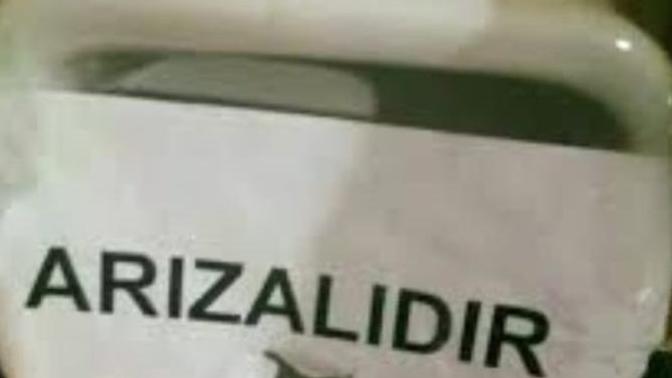 Çok sıkışsanız umumi tuvaletleri arızalı da olsa kullanır mısınız?