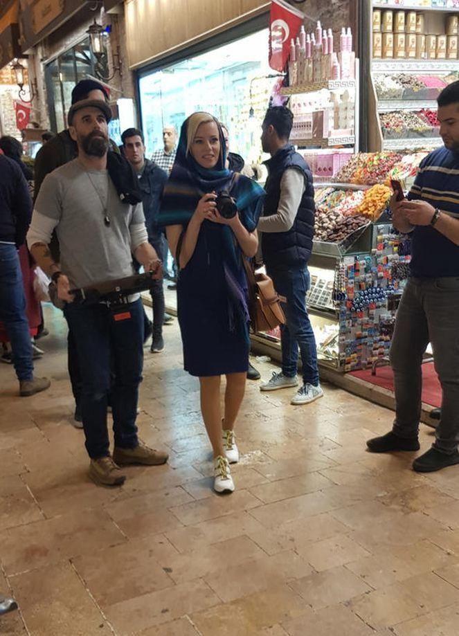 Elizabeth Banks filmde yapımcı yönetmen ve başrolde