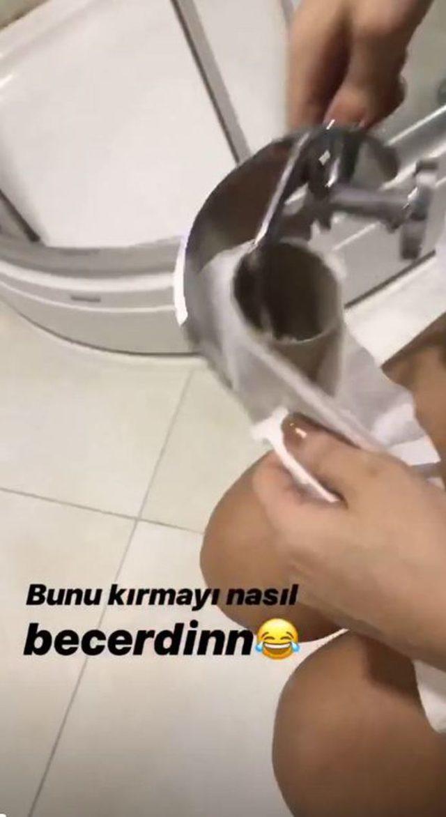 Geçen hafta meraktan bekaretimi kaybettim diyen merve taşkın banyodayken bakın ne demiş?