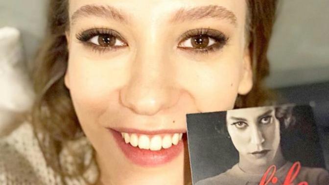 Serenay Sarıkaya'ın yüzü güzel mi sizce?