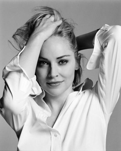Sharon Stone mu Monica Bellucci mi daha alımlıdır?