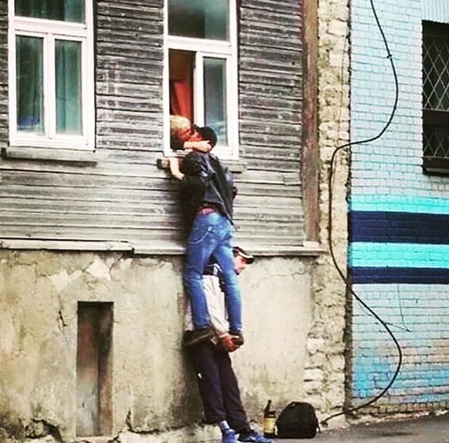Aldatan erkeği neden suçlu biliyorsunuz? Bence masum, sizce?