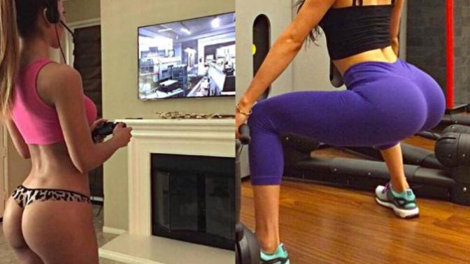 Sevgilisiyle playstation oynayan kız mı, yoksa squat yapan kız mı bir adım öndedir?