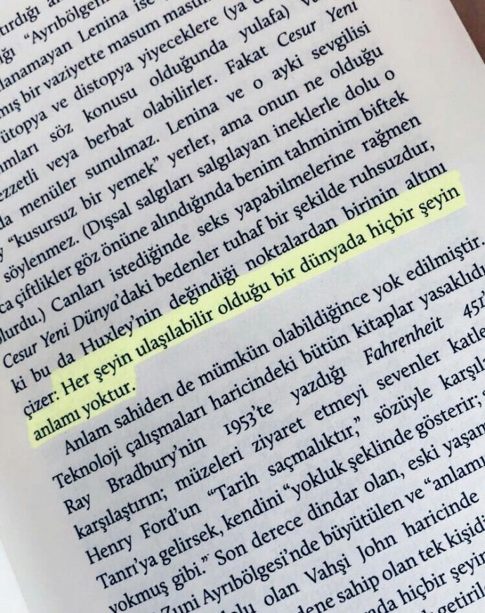 Kitap alıntıları paylaşmaya ne dersiniz?