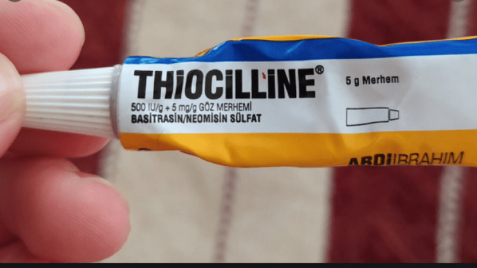 Thiocilline Nedir? Sivilcelere İyi Gelir mi? Yüze Sürülür mü?