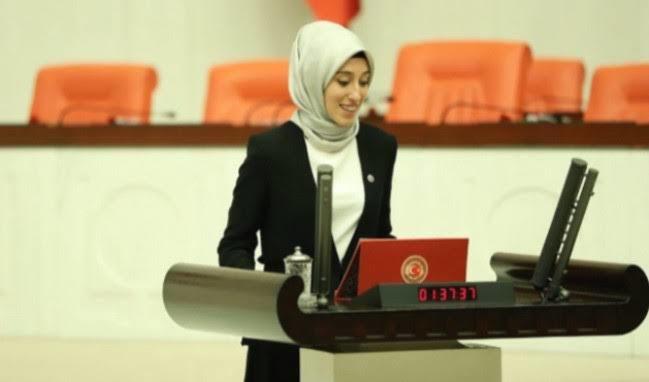 Meclisin en genç milletvekili Rümeysa Kadak hakkında ne düşünüyorsunuz?