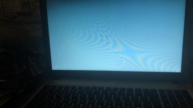 Asus Mavi Ekran?
