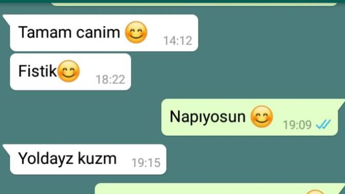 Hoşlanmasa bu kadar yakın konuşur mu?