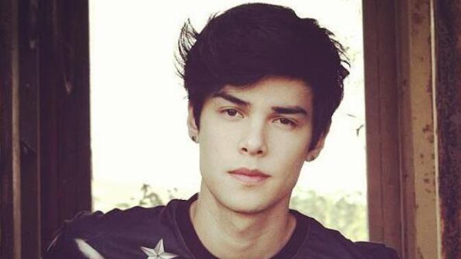Vini Uehara eşcinsel olduğunu açıkladı! Hayranı olduğunuz ünlünün eşcinsel olduğunu açıklaması sizi hayal kırıklığına uğratır mı?