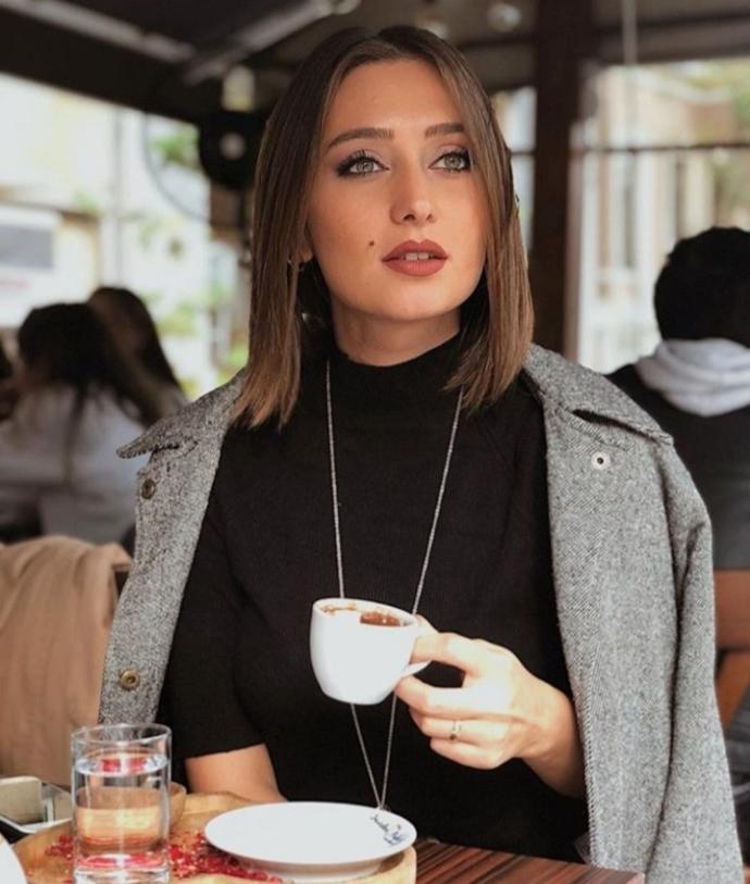 Bu Kadın güzel mi?