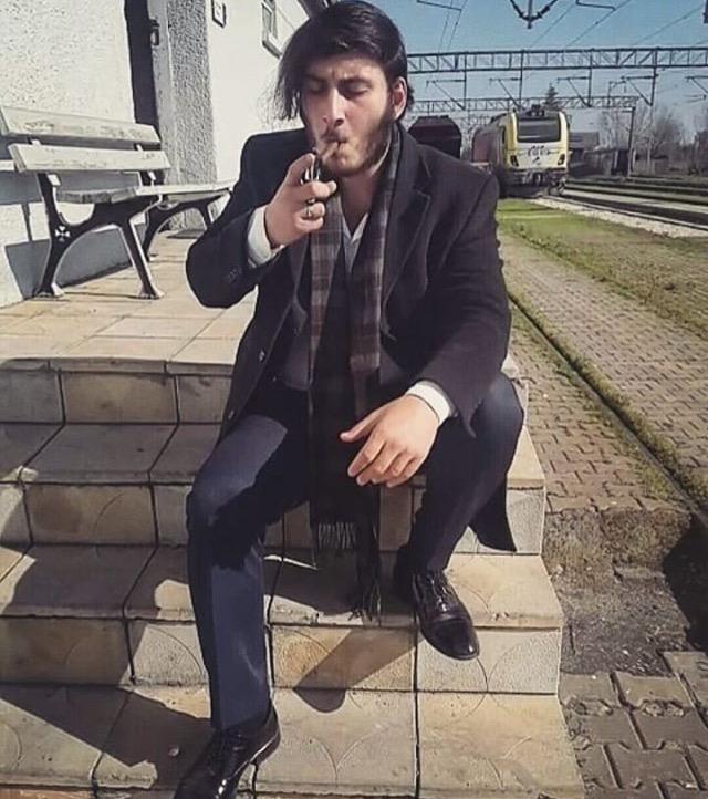 Kızlar, puro içen erkekler hakkında ne düşünüyorsunuz?