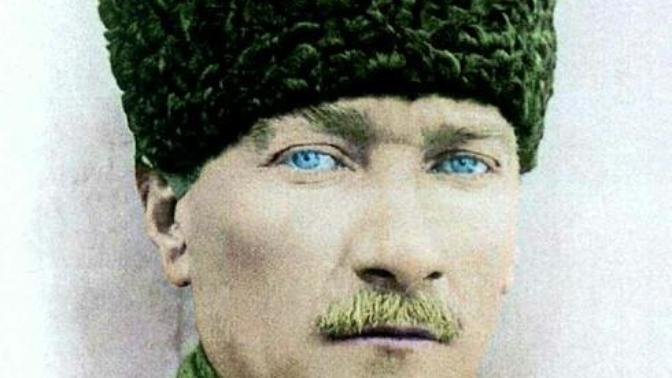 Yunanlılar Atatürkün Yunanistanda Doğduğunu ve dolayısıyla onun kendinden biri olduğunu iddia ediyorlar. Sizce Atatürk Yunan Mı?