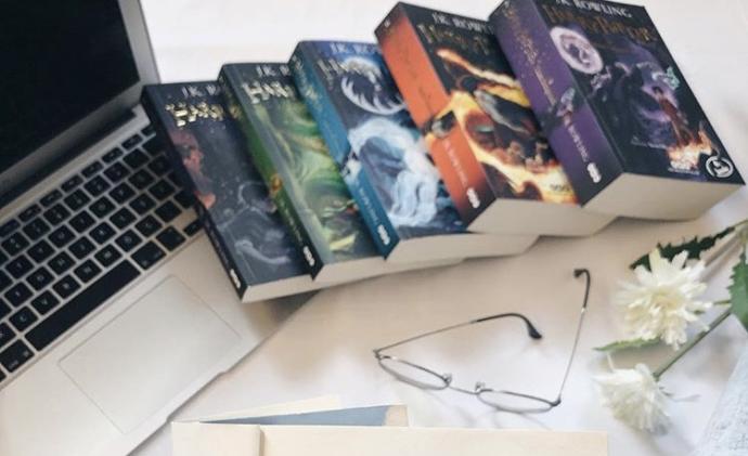 Harry Potter serisi mi, klasikler dizisi mi?