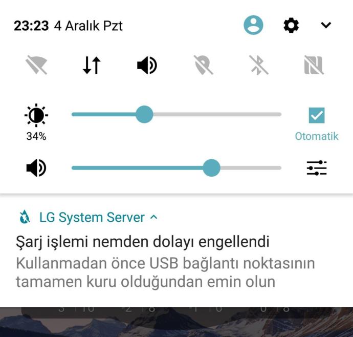 LG G6 USB Nem Koruması Acil Yardım?