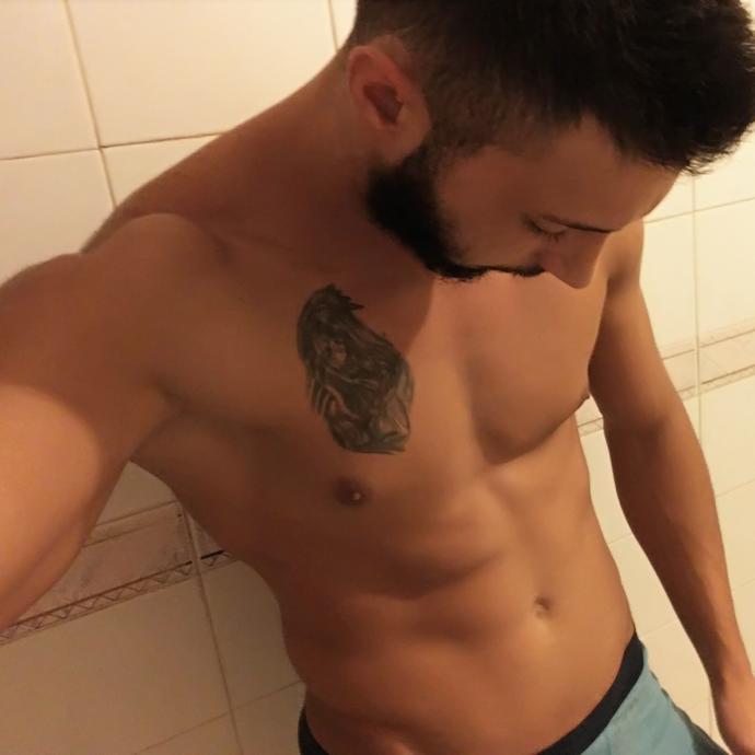 Sağlıklı ve fit bir vücuda sahip olmak için, az yemek mi lazım, sağlıklı beslenip spor yapmak mı?
