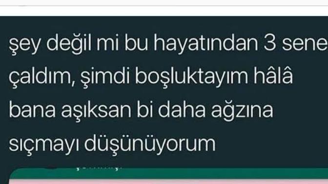 Sevgiliniz varken, eski sevgiliniz "seni çok seviyorum, çok özledim" diye mesaj atsa ne yaparsınız?