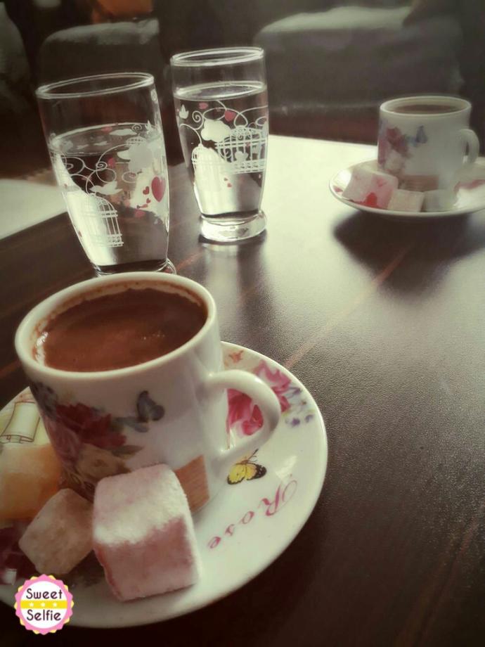 Köpüklü kahve yapmayı öğrendiğime göre evde kalmaktan kurtuldum mu?