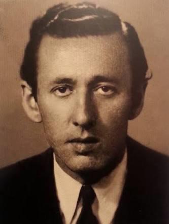 Geceye bir şiir bırak. Türk Edebiyatımızın değerli şairlerinden kendin en yakın hissettiğin şairimiz kim?
