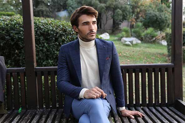 Erkekte Lacivert Ceket Nasıl Kombilenir?