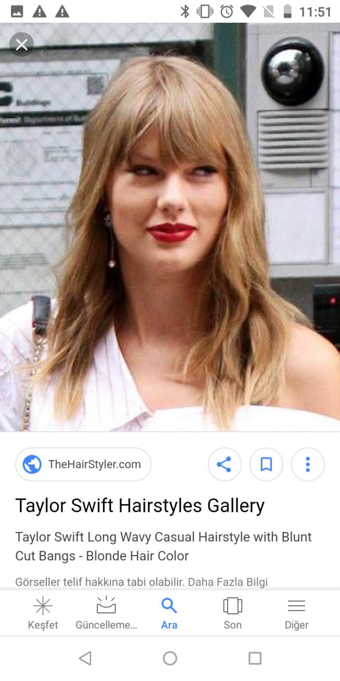 Avril Lavigne'nin saçı neden Taylor Swift gibi değil?