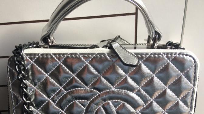 Chanel çanta aldım nasıl sizce?