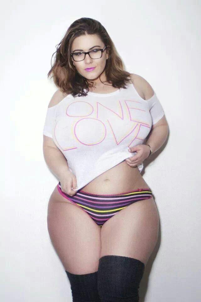 Yashirin kamera ayol kochaga siydi