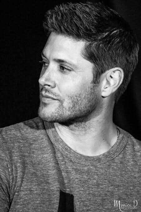 Tom Hardy mi Jensen Ackles mi?