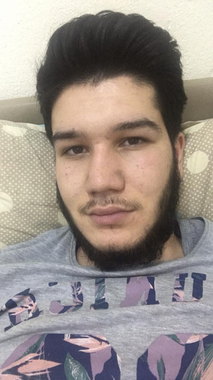 Sakalım var bıyığım çıkmıyor napabilirim?