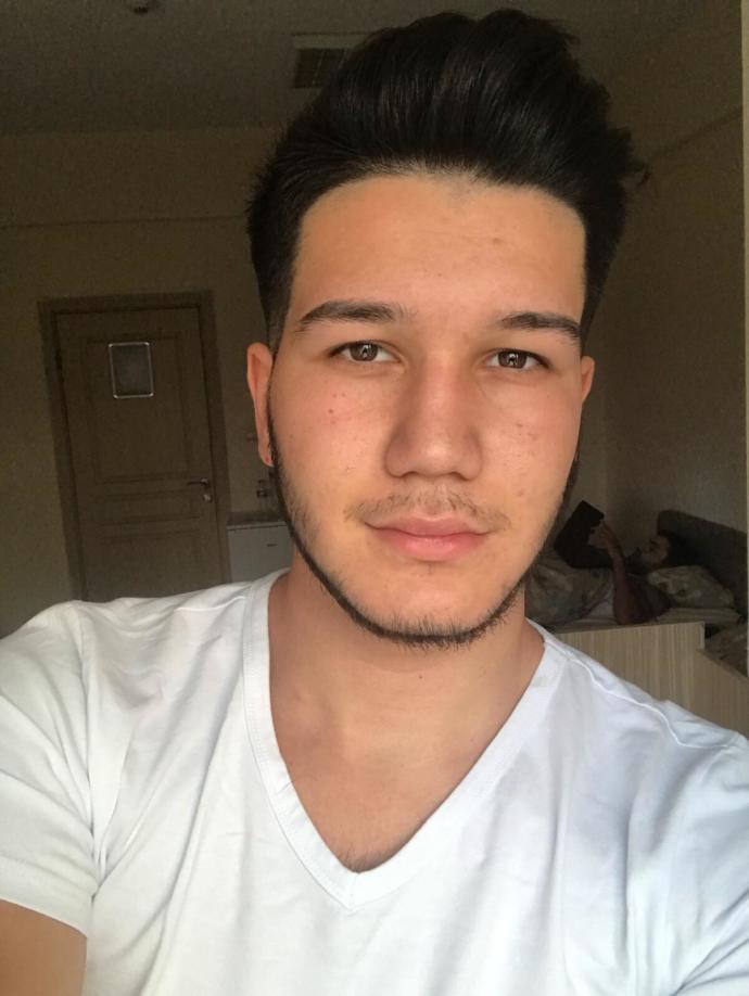 Sakalım var bıyığım çıkmıyor napabilirim?