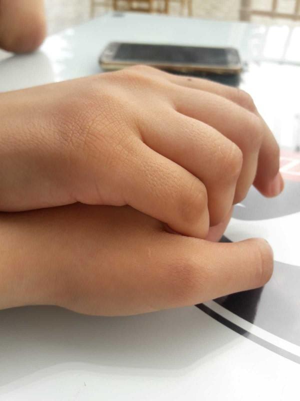 Bana sevgili el fotosunu atar mısınız lütfen?