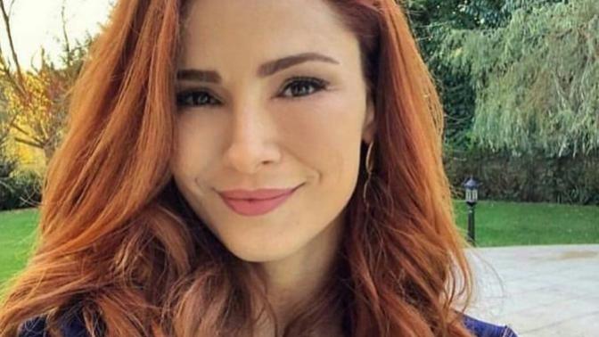 Mine Tugay Dünyanın en güzel kadını mı sizce?