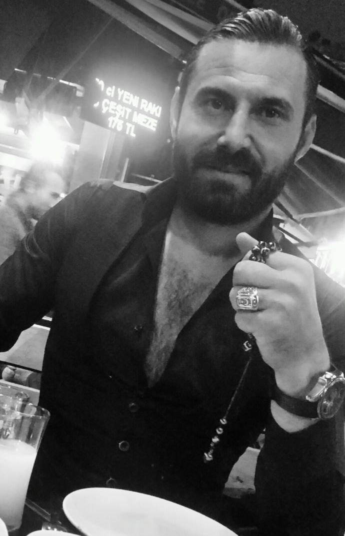 Sizce en iyi erkek model hangisi?