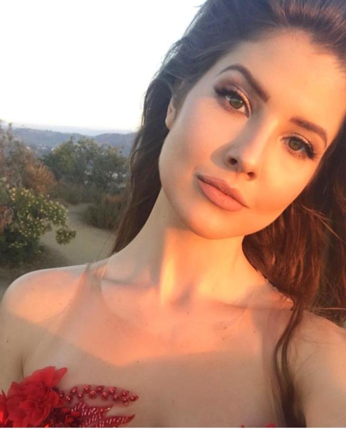Amanda Cerny çook güzell değil mi?
