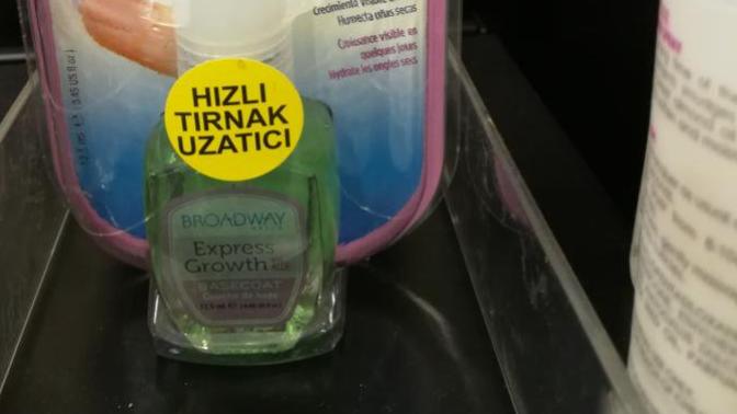 Hızlı tırnak uzatıcı oje?