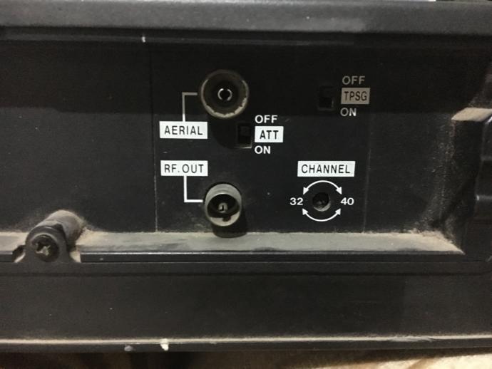 Vhs Tv ye nasıl bağlanır?