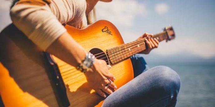 Gitar