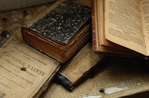 Hangi türden ve ne içeren bir kitap size göre çok değerli olur?